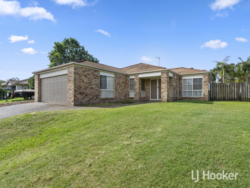 16 Barrs Avenue, Oxenford QLD 4210