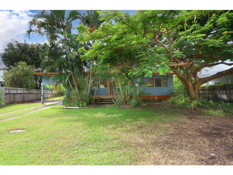 25 Dunnes Avenue, Hope Island QLD 4212