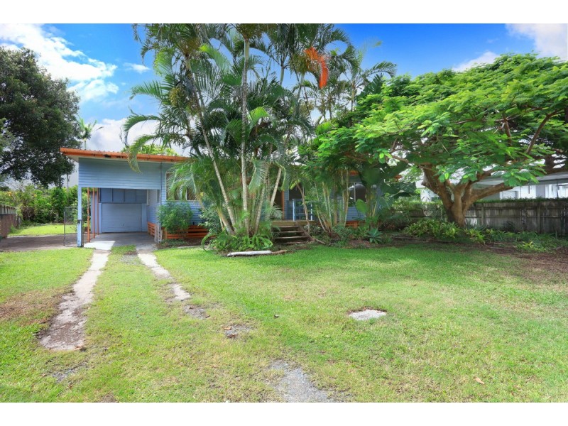 25 Dunnes Avenue, Hope Island QLD 4212