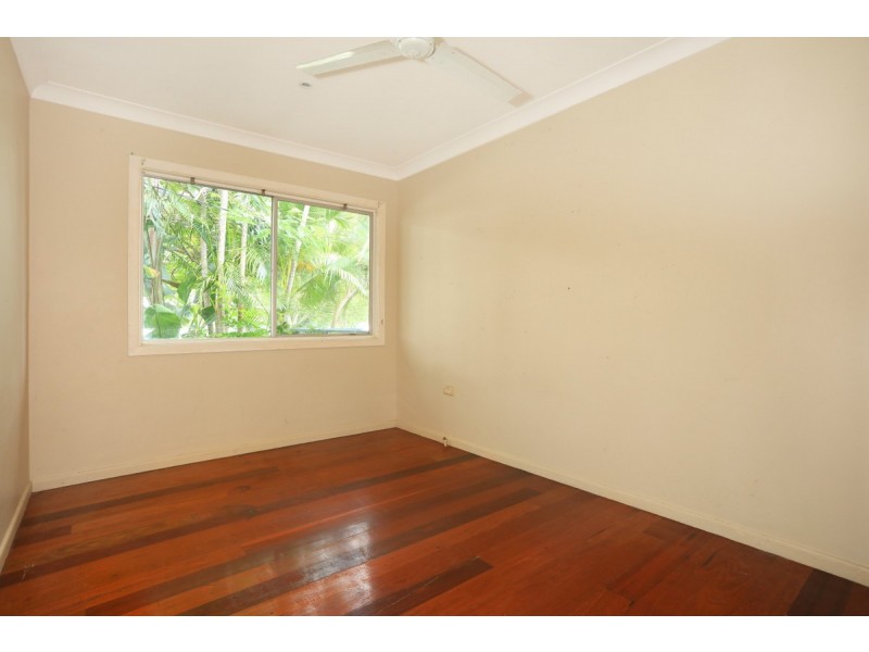 25 Dunnes Avenue, Hope Island QLD 4212