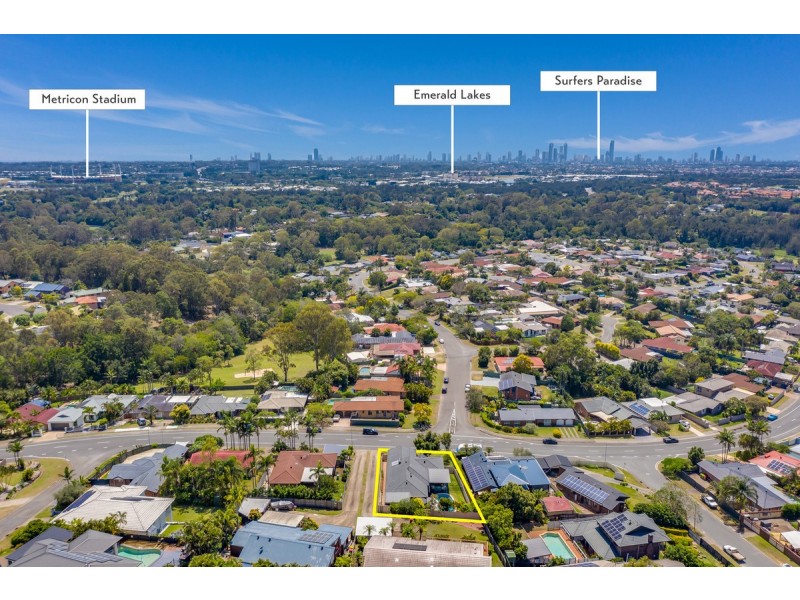 31 Michelmore Road, Carrara QLD 4211