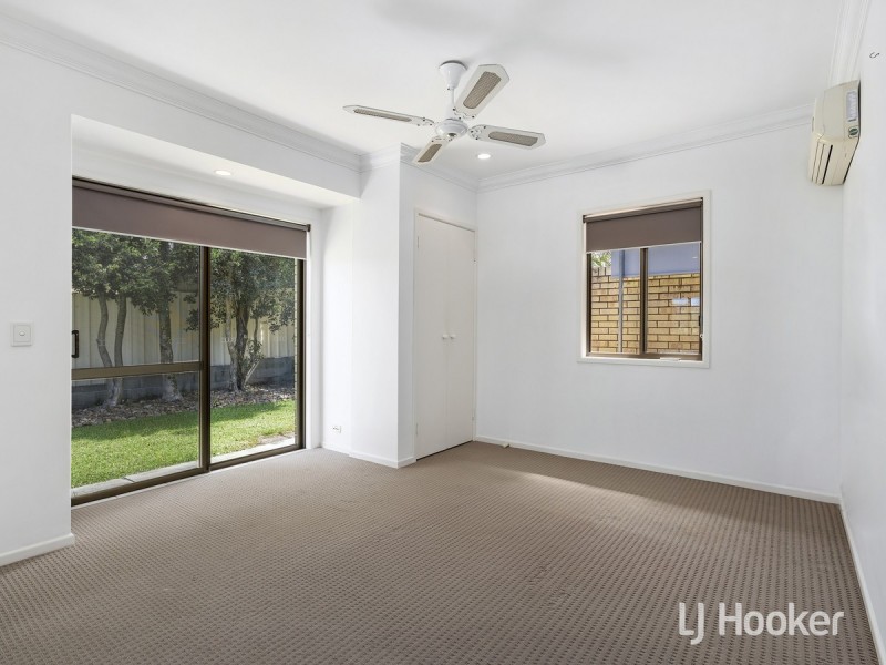 11 Petherbridge Avenue, Merrimac QLD 4226