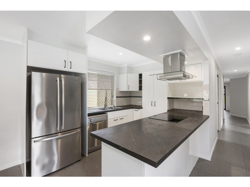 55 Rivergum Drive, Nerang QLD 4211