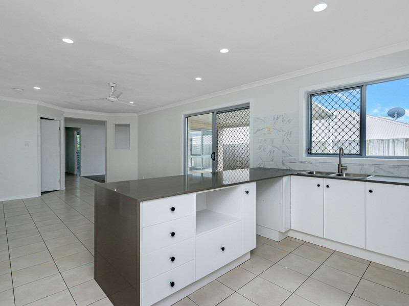 3 Somerset Terrace, Holmview QLD 4207