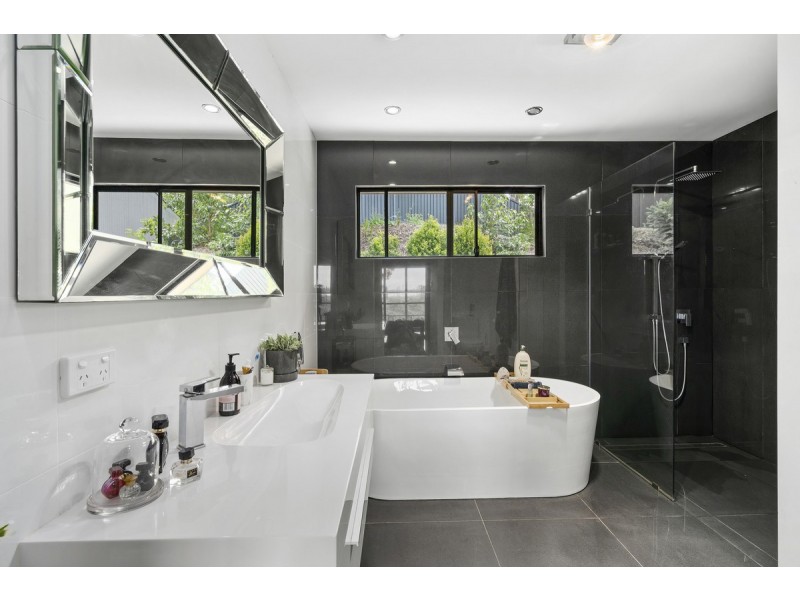 232 Crane Crescent, Nerang QLD 4211