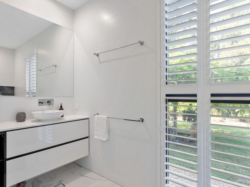 1/6 Lily Crescent, Nerang QLD 4211