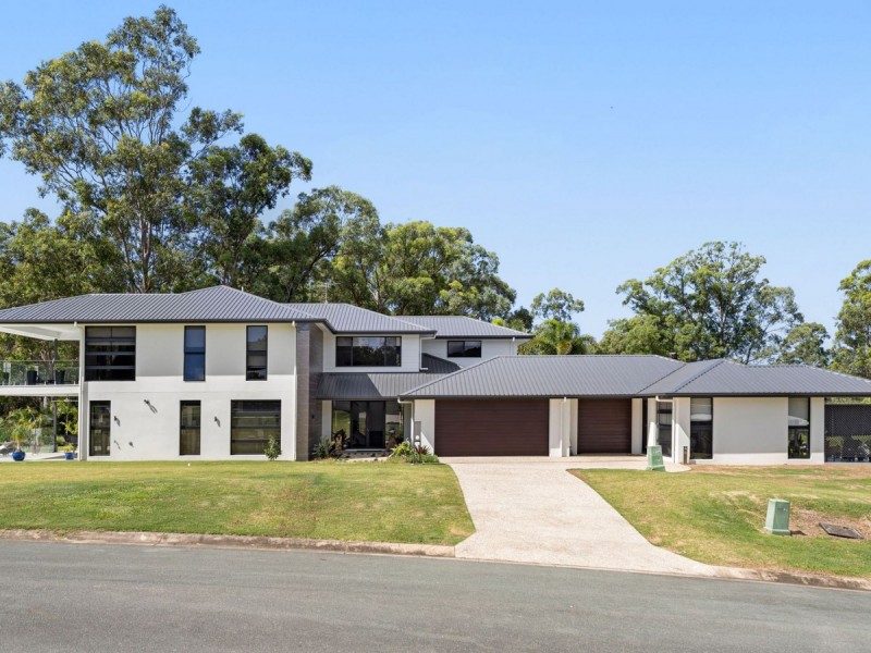 1/6 Lily Crescent, Nerang QLD 4211