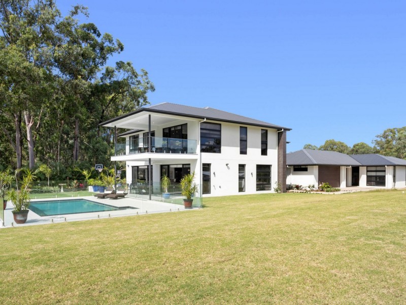 1/6 Lily Crescent, Nerang QLD 4211