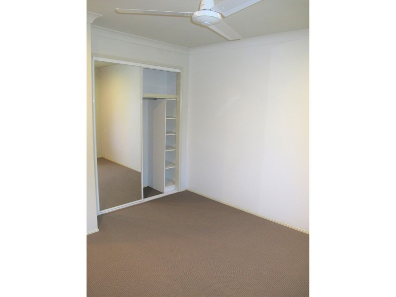 1/17 Mackellar Drive, Nerang QLD 4211