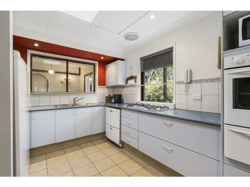 32 Balfour Crescent, Highland Park QLD 4211
