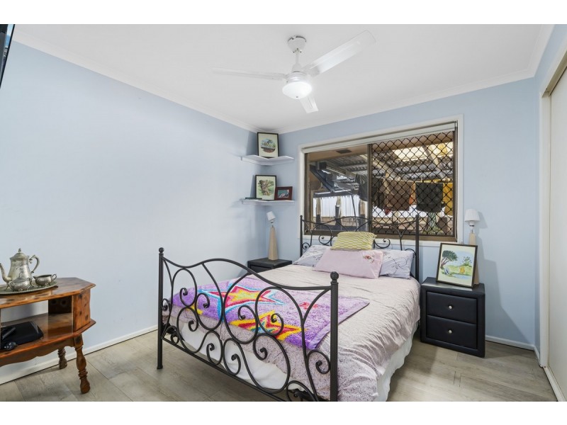 6 Jindivick Street, Worongary QLD 4213