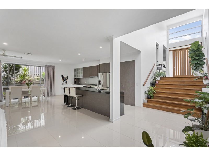 7 Sunbird Court, Gilston QLD 4211