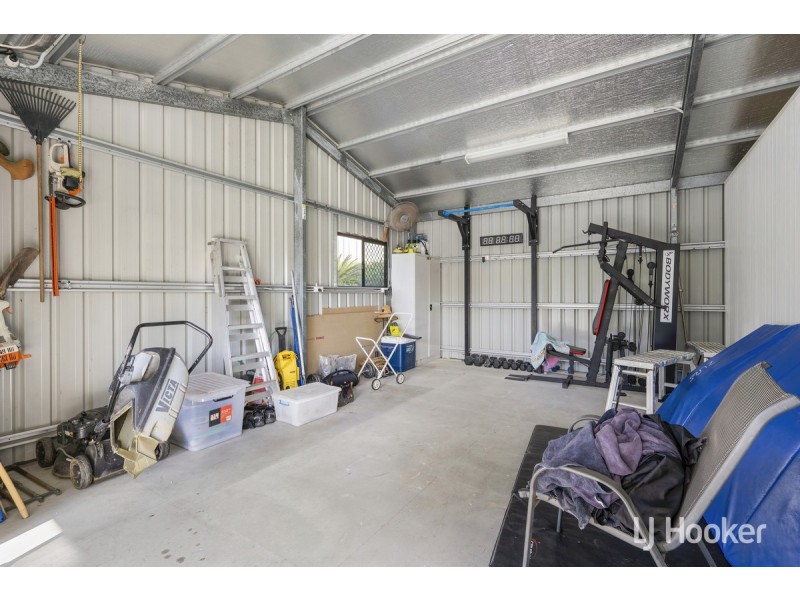 24 Plateau Crescent, Carrara QLD 4211