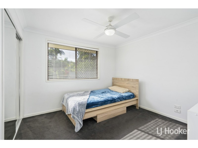 24 Plateau Crescent, Carrara QLD 4211
