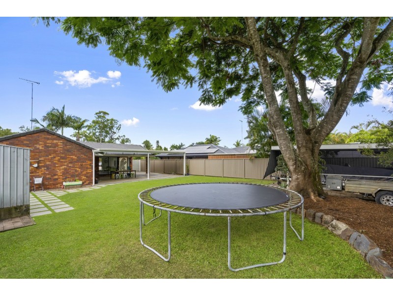 13 Dugandan Street, Nerang QLD 4211