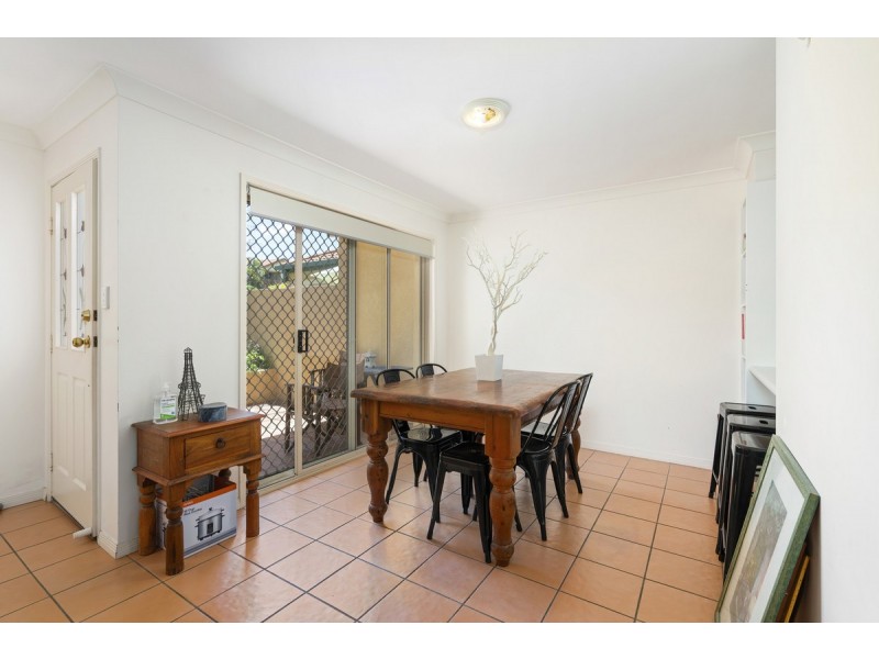 11/152 Palm Meadows Drive, Carrara QLD 4211