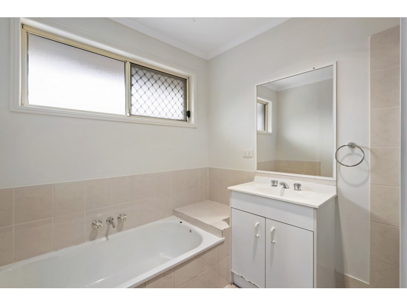 21 Mackellar Drive, Nerang QLD 4211