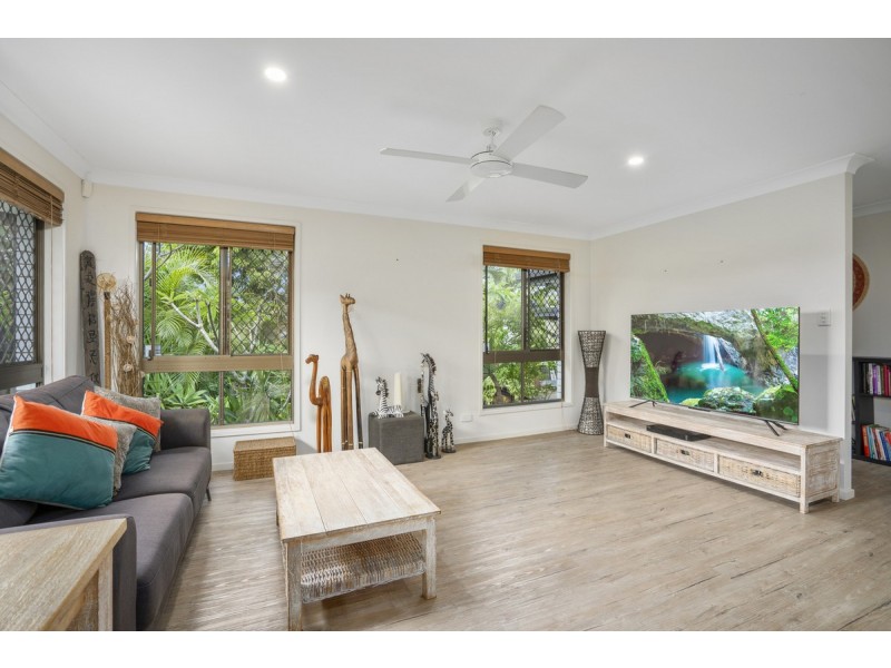 5 Aird Court, Highland Park QLD 4211
