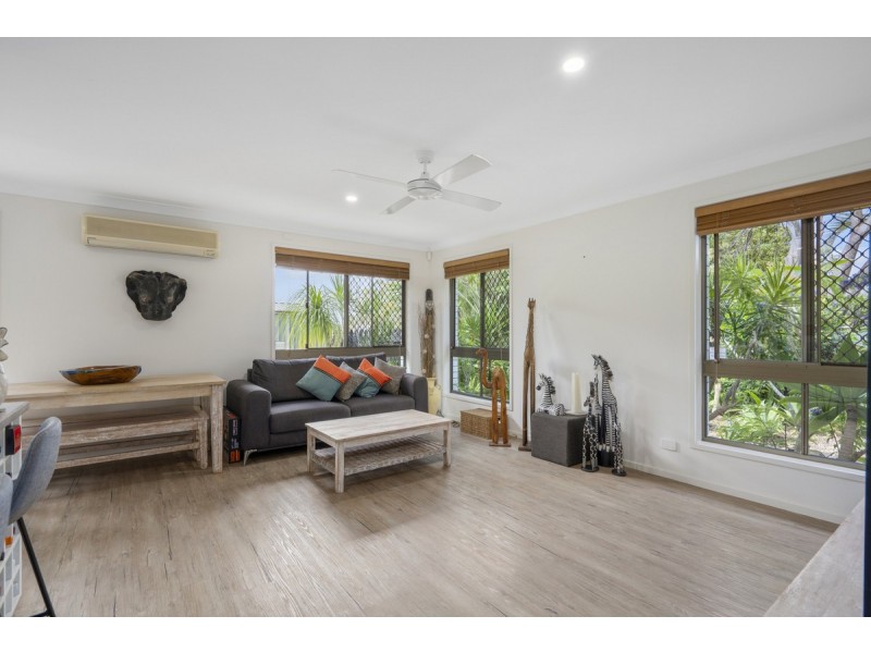 5 Aird Court, Highland Park QLD 4211
