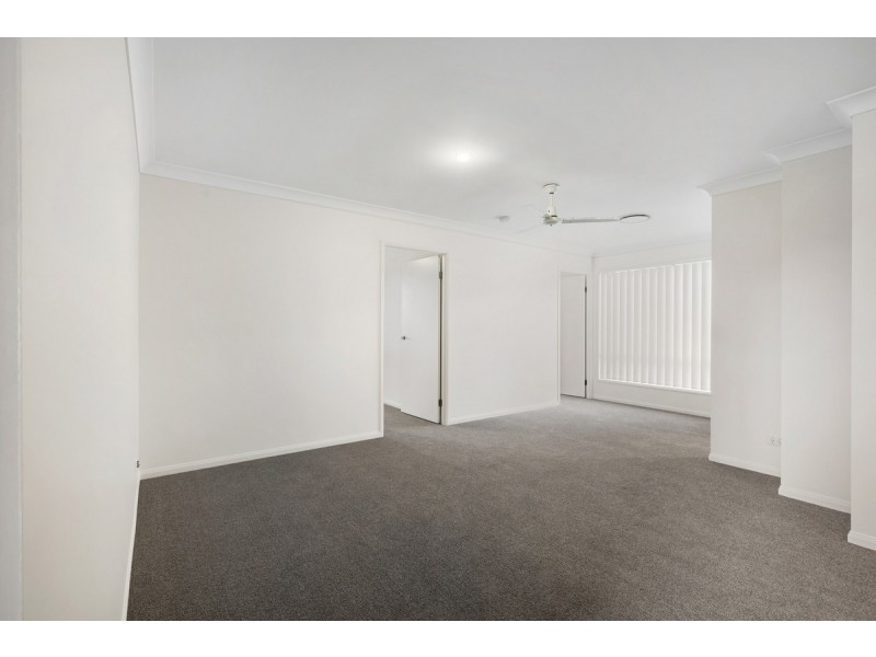 2 Marsh Street, Upper Coomera QLD 4209