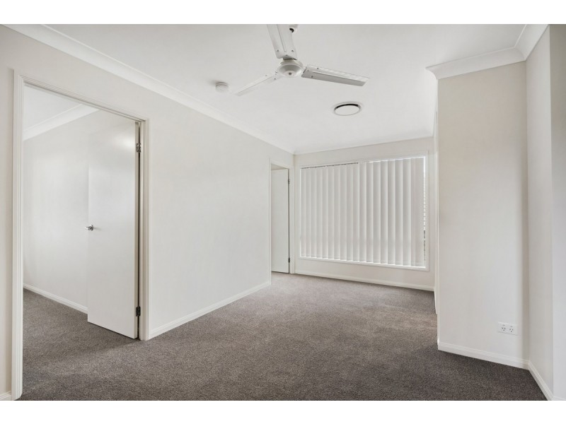 2 Marsh Street, Upper Coomera QLD 4209