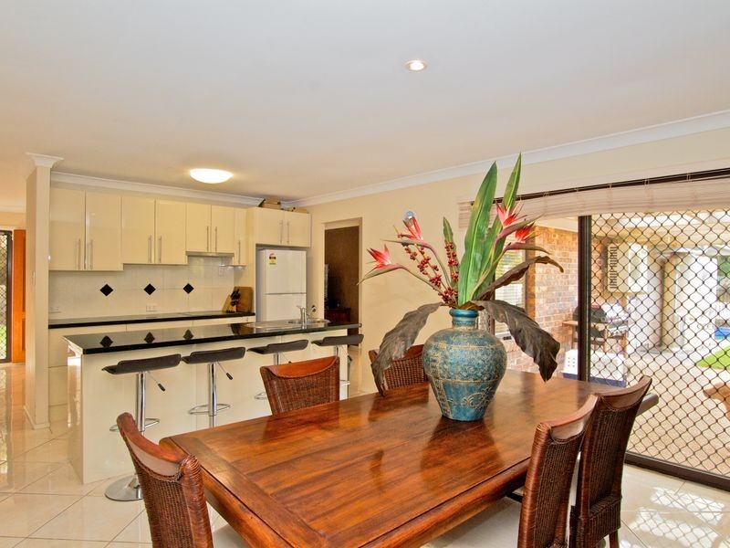 18 Dorrigo Drive, Worongary QLD 4213