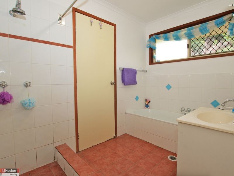 7 Survey Court, Highland Park QLD 4211