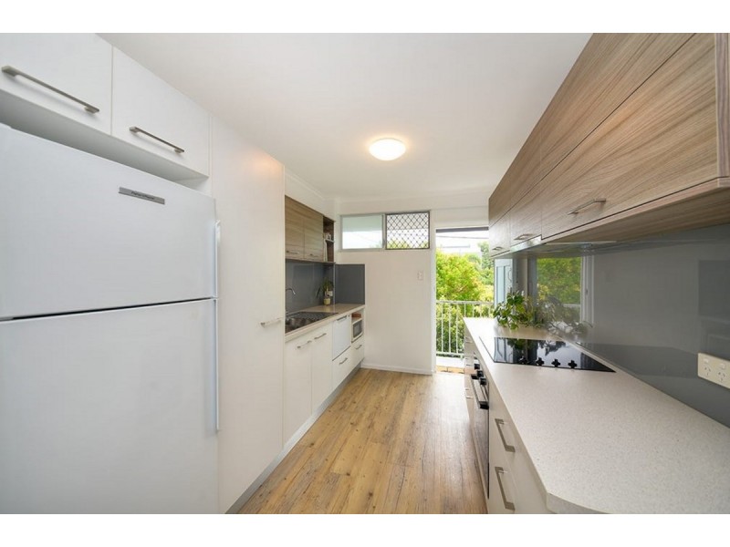 6/16 Riviera Road, Miami QLD 4220