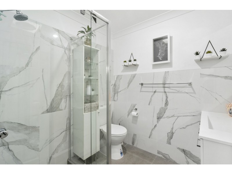 1/78 Kincaid Drive, Highland Park QLD 4211