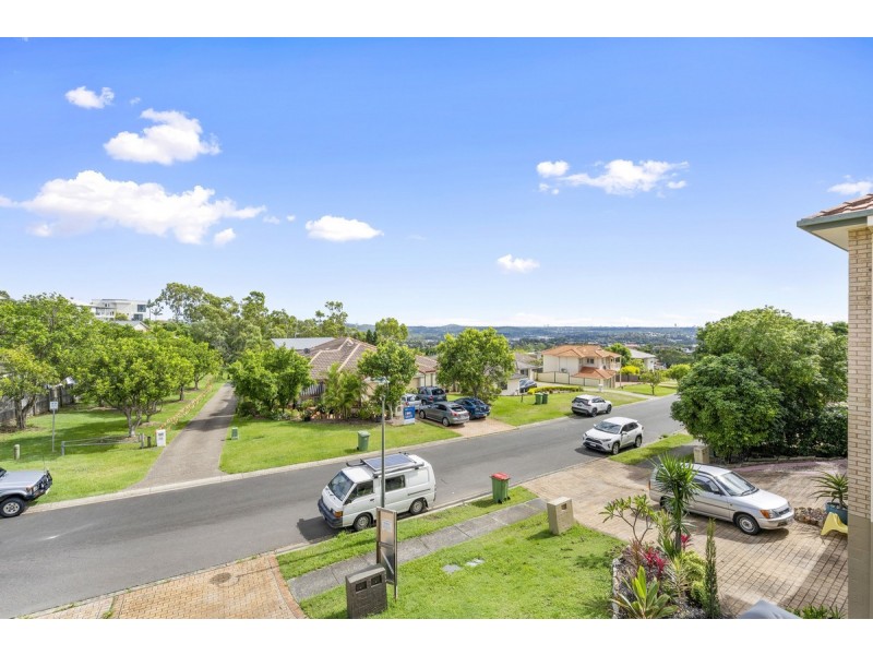 1/78 Kincaid Drive, Highland Park QLD 4211