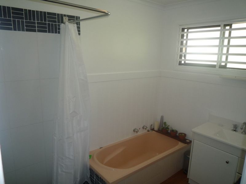 19 The Grange, Nerang QLD 4211