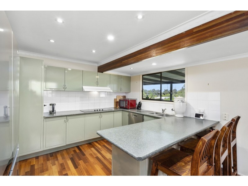 16 Eureka Crescent, Nerang QLD 4211