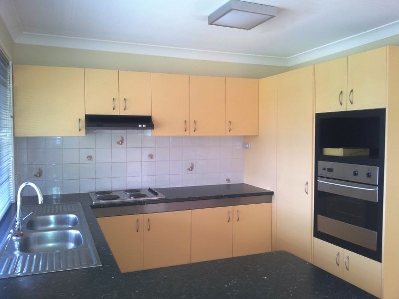 14 Lytham Court, Highland Park QLD 4211