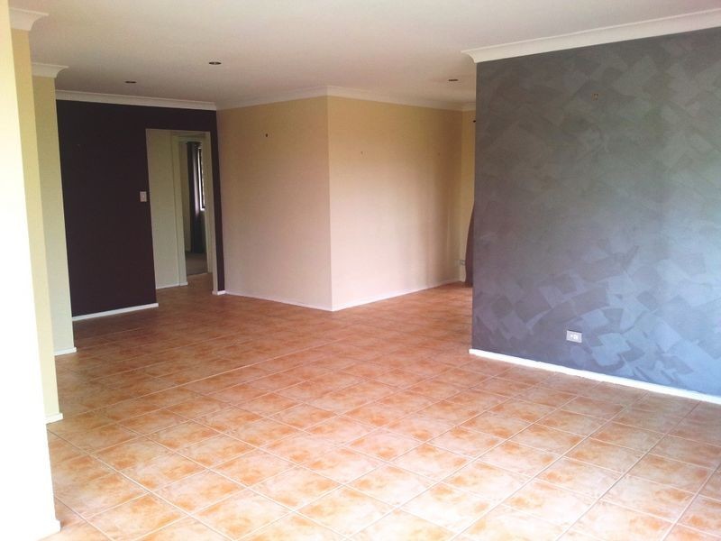 14 Lytham Court, Highland Park QLD 4211