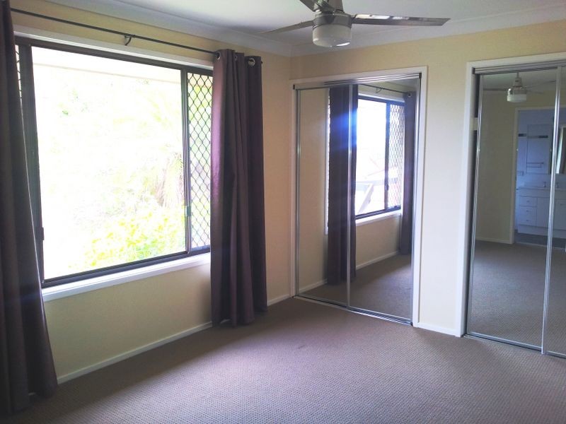 14 Lytham Court, Highland Park QLD 4211