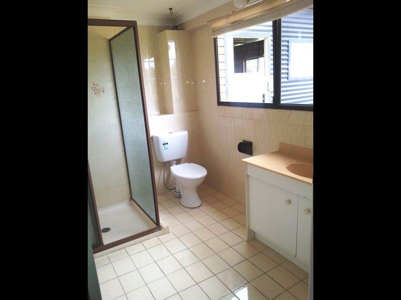 14 Lytham Court, Highland Park QLD 4211