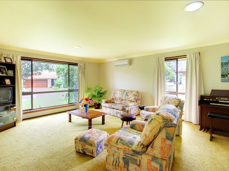 8 Colrene Drive, Nerang QLD 4211