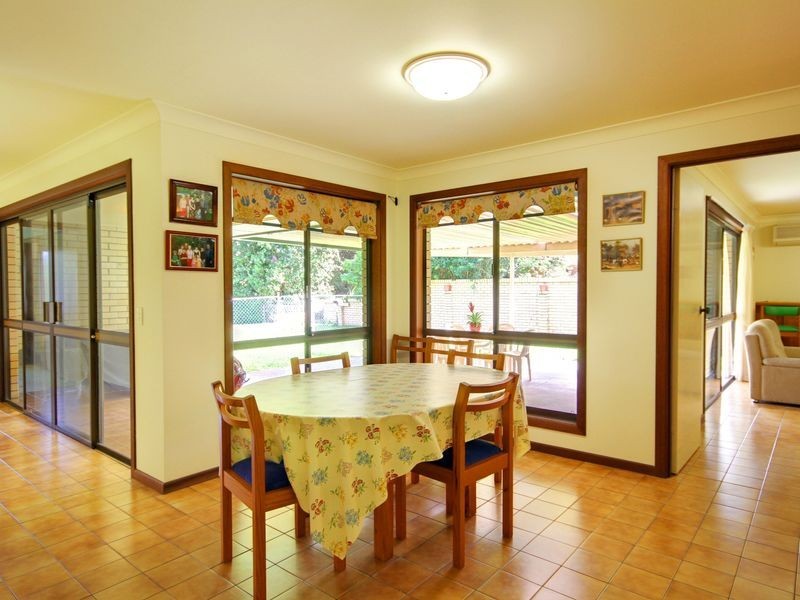 8 Colrene Drive, Nerang QLD 4211
