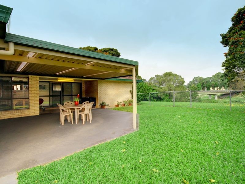 8 Colrene Drive, Nerang QLD 4211