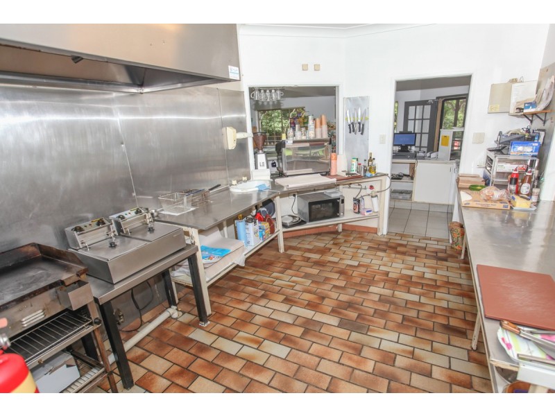 713 Beechmont Road, Lower Beechmont QLD 4211