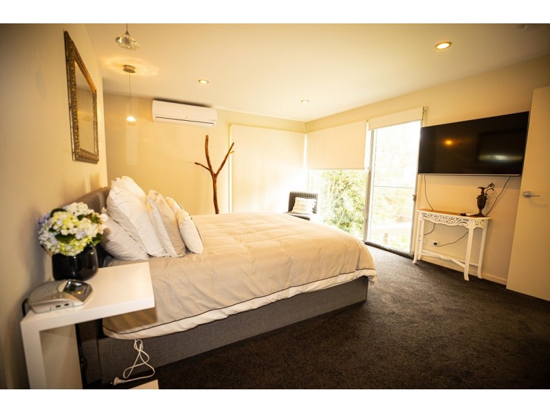 26 Canyon Parade, Springbrook QLD 4213