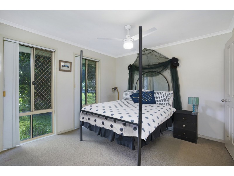2 Bards Court, Nerang QLD 4211