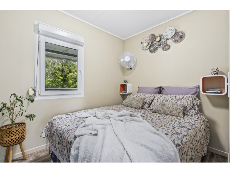 16 Canyon Parade, Springbrook QLD 4213