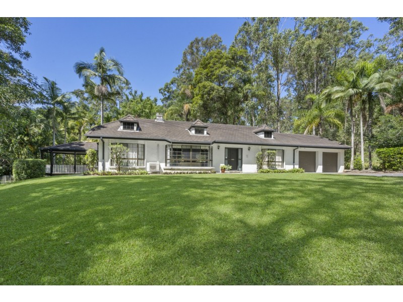 214 Crane Crescent, Nerang QLD 4211