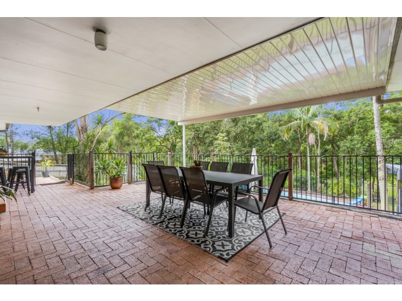 8 Winderadeen Court, Nerang QLD 4211