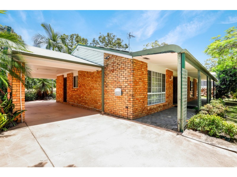 8 Banyula Drive, Gaven QLD 4211