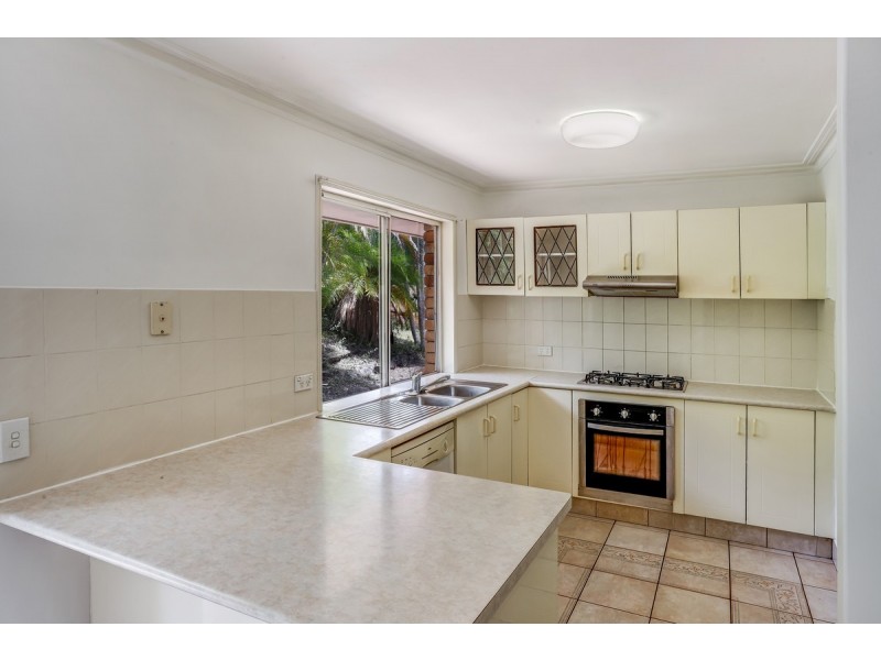 8 Banyula Drive, Gaven QLD 4211