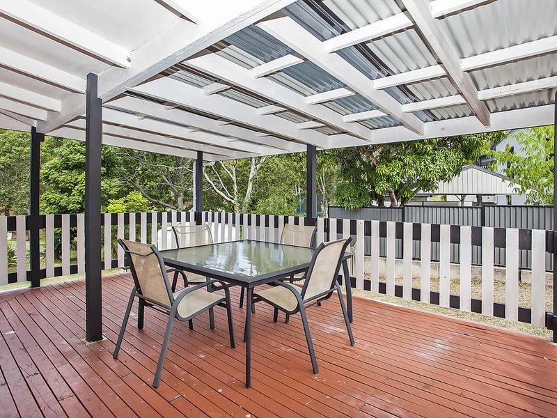 2 Winderadeen Court, Nerang QLD 4211