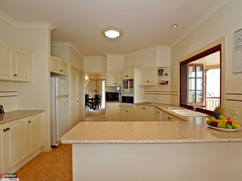 92 Armstrong Way, Highland Park QLD 4211