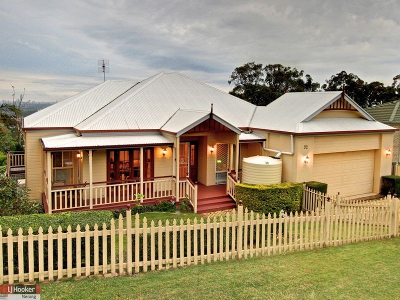 92 Armstrong Way, Highland Park QLD 4211
